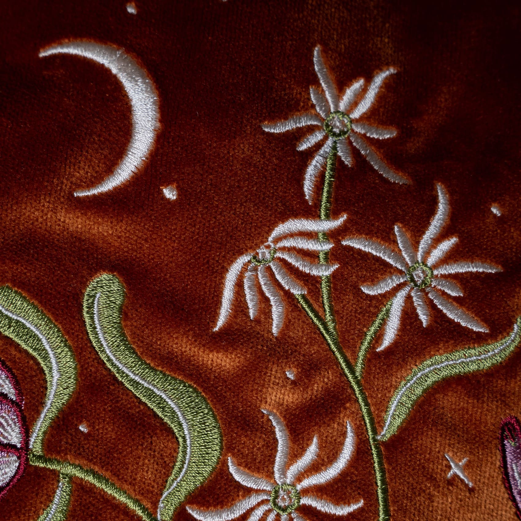 Booksleeve | WILDFLOWER